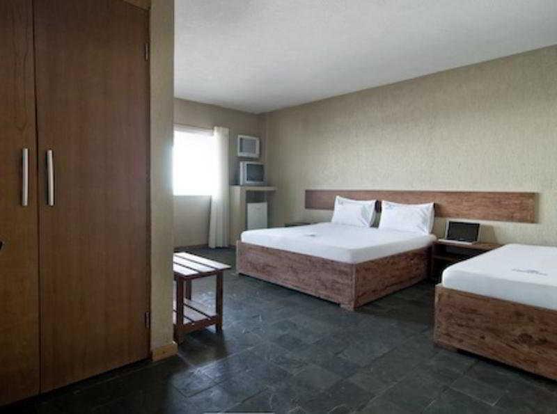 Oyo Hotel Arembepe Beach Hotel, Camacari Eksteriør billede